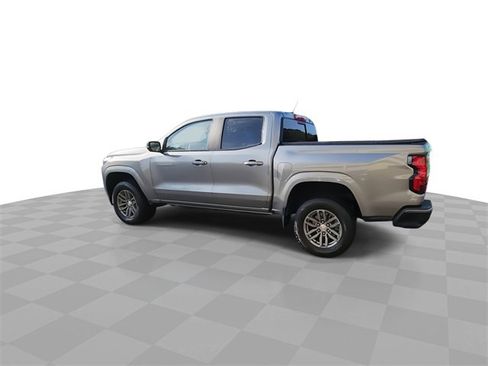 Used 2023 Chevrolet Colorado LT w/ LT Convenience Package II image 6