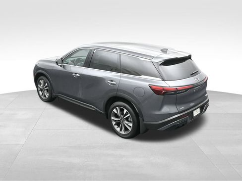 Certified 2025 INFINITI QX60 Luxe image 39