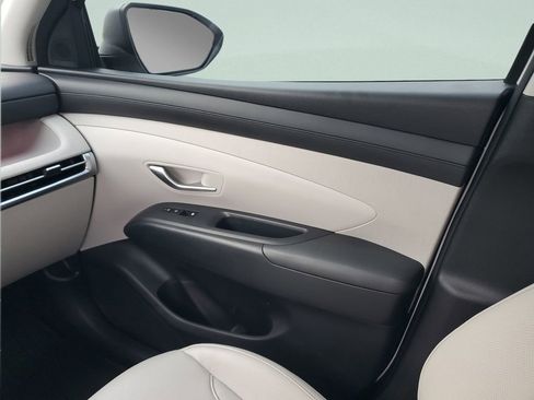 Certified 2025 Hyundai Tucson SEL image 16