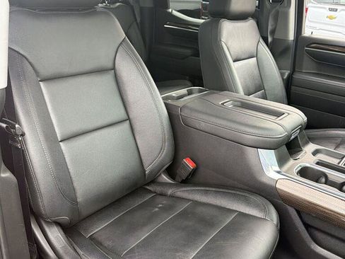 Used 2022 Chevrolet Silverado 1500 RST AWD/4WD image 29