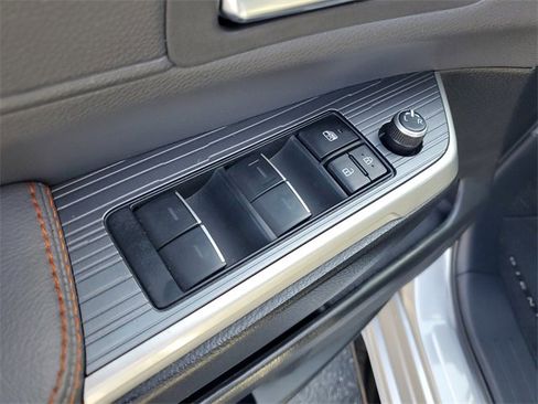 Used 2024 Toyota Sienna XSE image 25