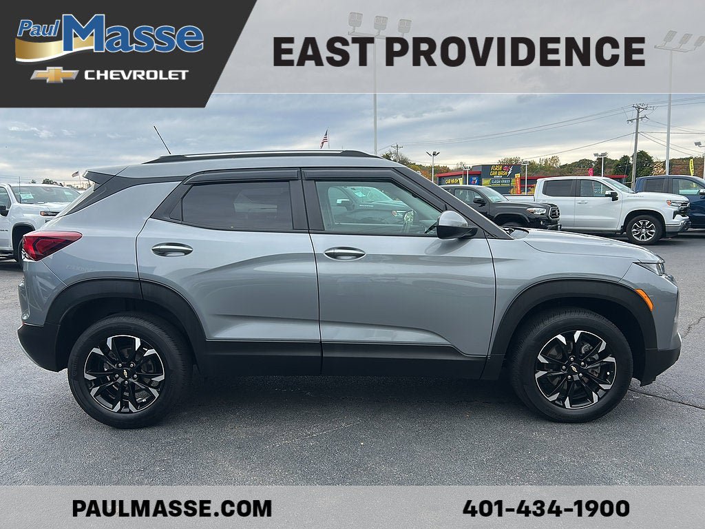 Used 2023 Chevrolet TrailBlazer LT w/ Convenience Package AWD/4WD image 4