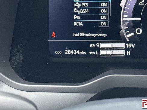 Used 2023 Toyota Tundra Platinum image 30