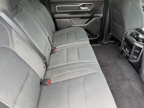 Used 2021 RAM 1500 Big Horn AWD/4WD image 12