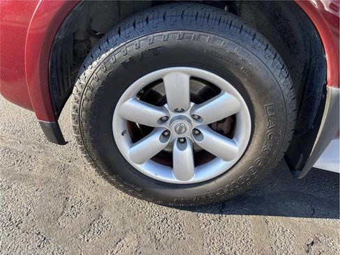 Used 2011 Nissan Armada SV w/ Driver Pkg image 17