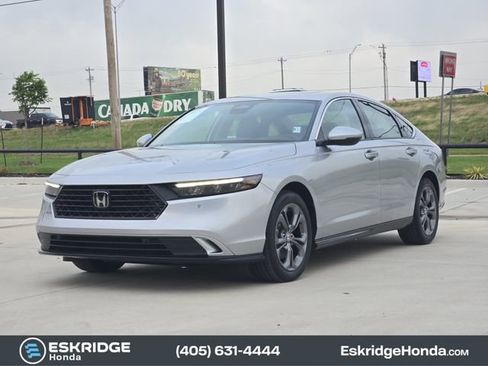 Used 2025 Honda Accord EX-L image 3