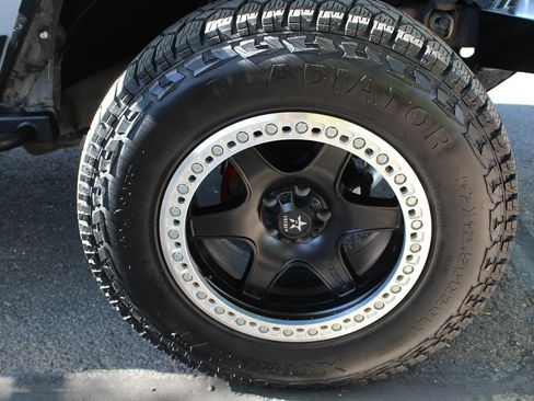 Used 2013 Jeep Wrangler Unlimited Rubicon AWD/4WD image 58