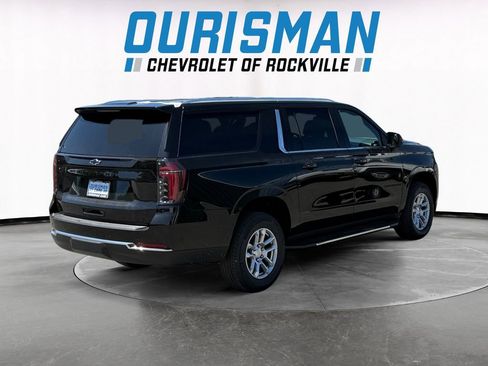 New 2026 Chevrolet Suburban LS w/ LPO, Dark Essentials Package AWD/4WD image 6
