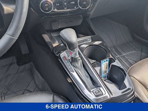 Used 2024 Chevrolet Trax ACTIV w/ Sunroof Package FWD image 29