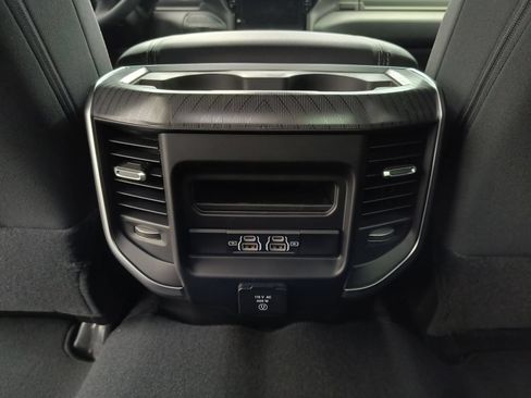 New 2026 RAM 3500 Big Horn AWD/4WD image 21