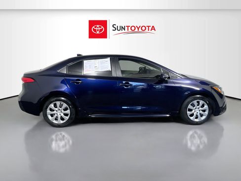 Used 2023 Toyota Corolla LE image 2