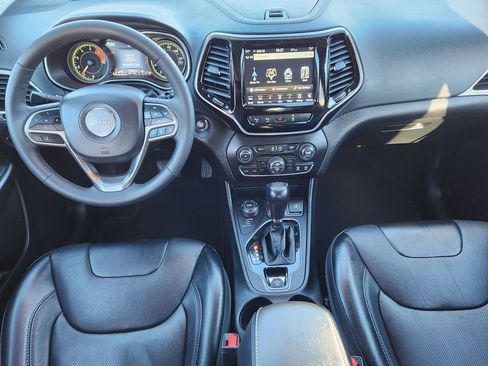 Used 2022 Jeep Cherokee Limited w/ Elite Package image 15