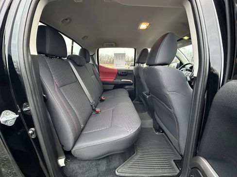 Used 2021 Toyota Tacoma SR5 image 18