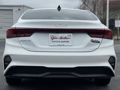 Used 2024 Kia Forte LXS w/ LXS Technology Package image 10