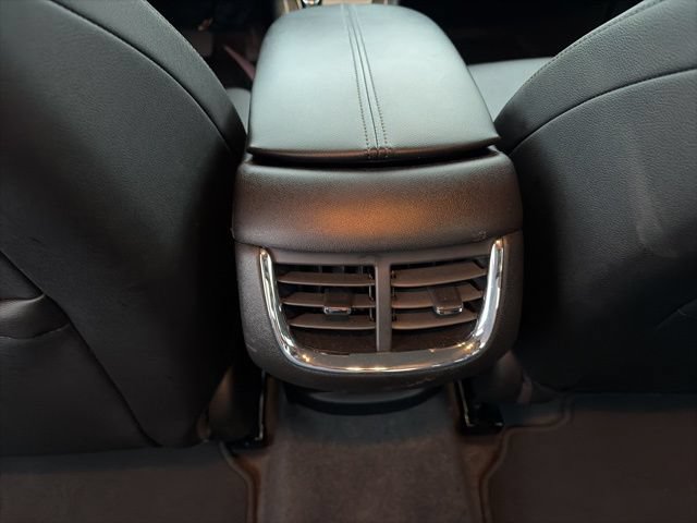 Used 2024 Chevrolet Malibu LT FWD image 13