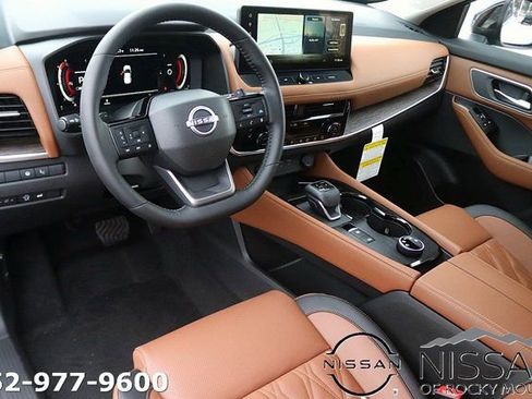New 2026 Nissan Rogue Platinum w/ Platinum Premium Package AWD/4WD image 12