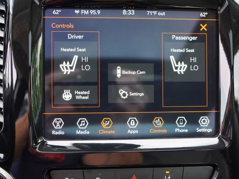 Used 2021 Jeep Cherokee Limited AWD/4WD image 29