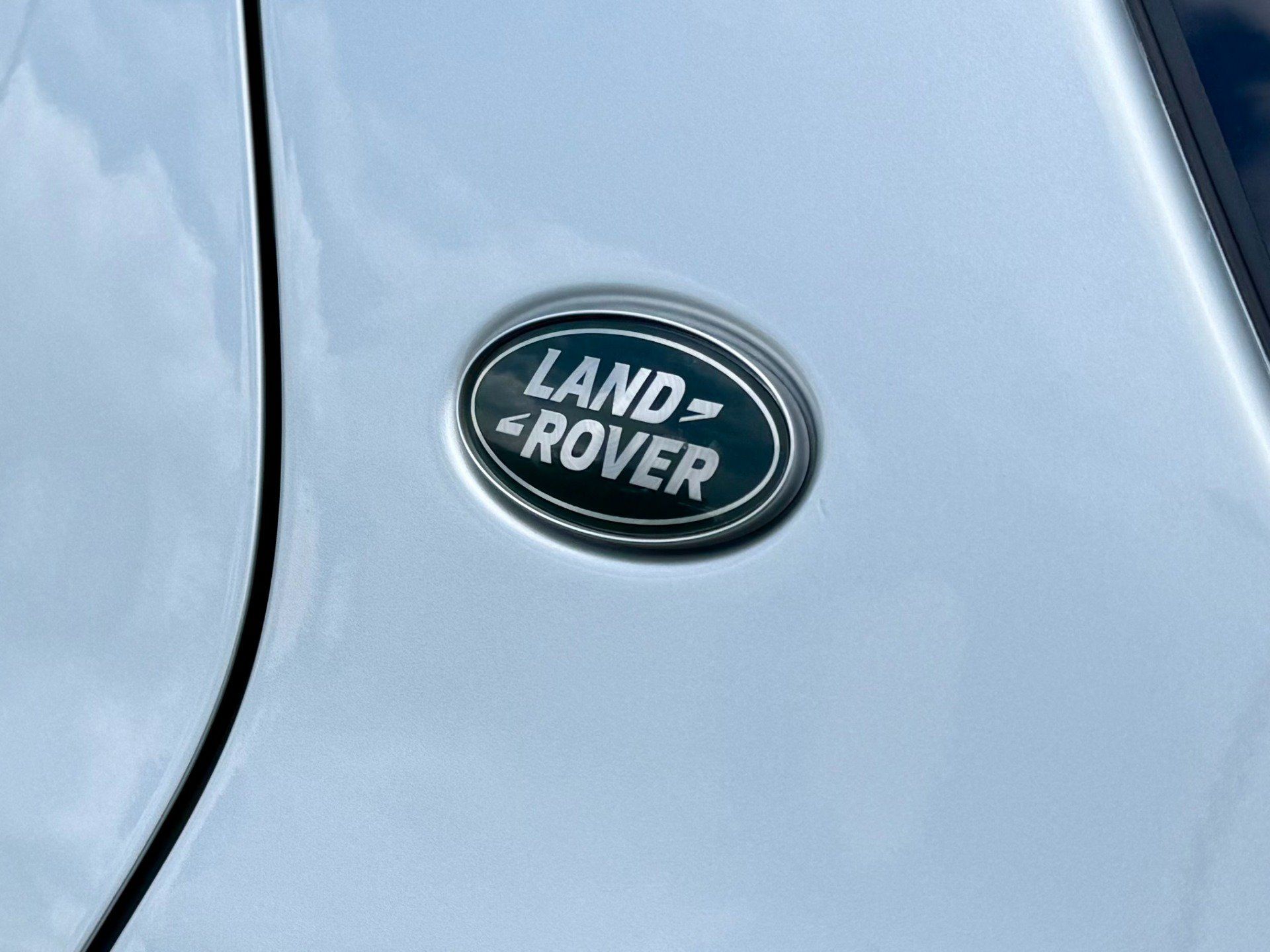 Used 2025 Land Rover Discovery Sport S AWD/4WD image 17