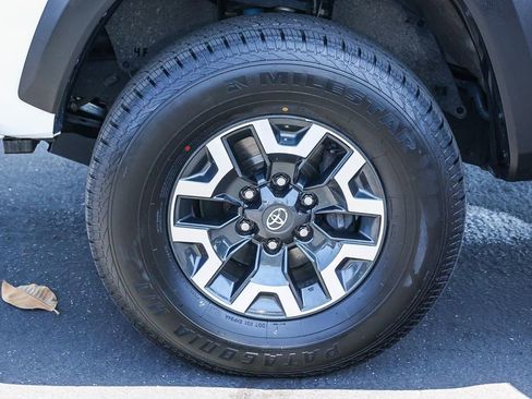 Used 2023 Toyota Tacoma TRD Sport image 10