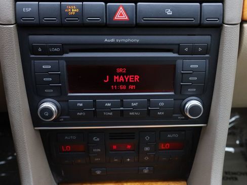 Used 2009 Audi A4 2.0T FWD image 40