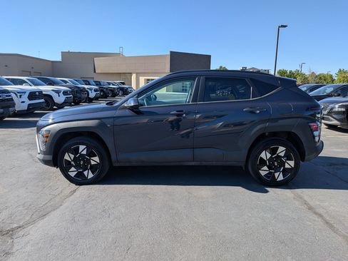 Certified 2025 Hyundai Kona SEL AWD/4WD image 9