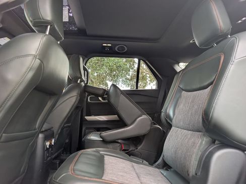 Used 2022 Ford Explorer Timberline AWD/4WD image 18