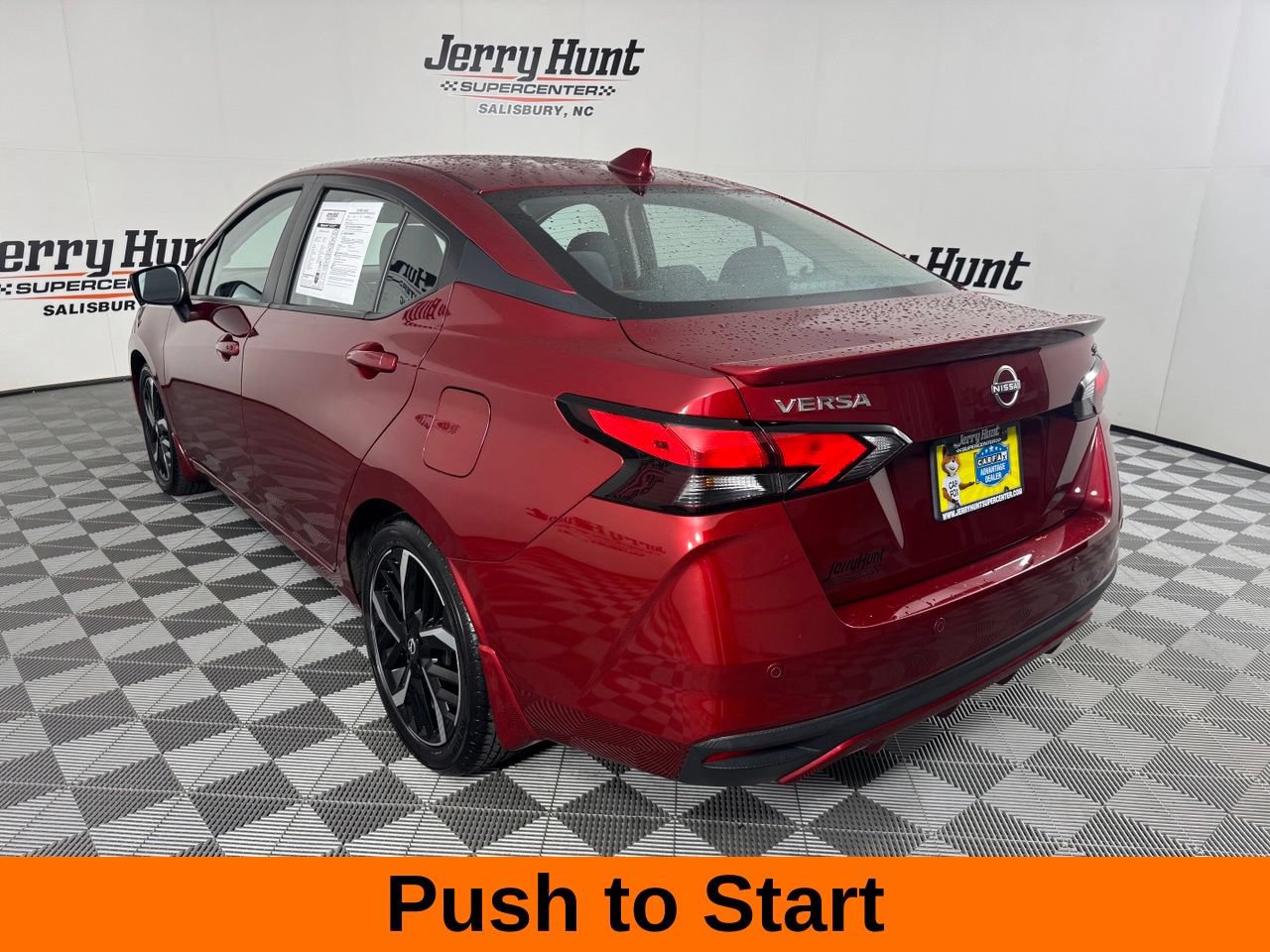 Used 2025 Nissan Versa SR w/ Trunk Package FWD image 10