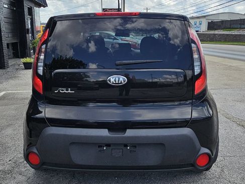 Used 2016 Kia Soul FWD image 6