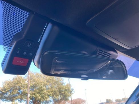 Used 2025 Toyota 4Runner TRD Off-Road image 25