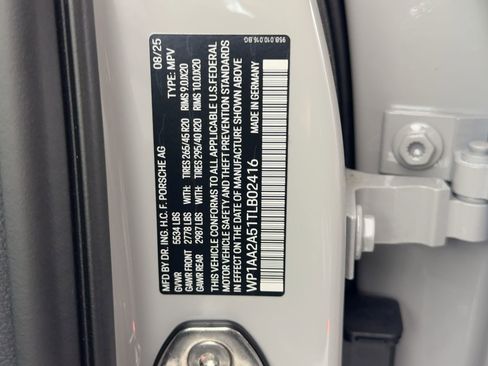 Used 2026 Porsche Macan image 20