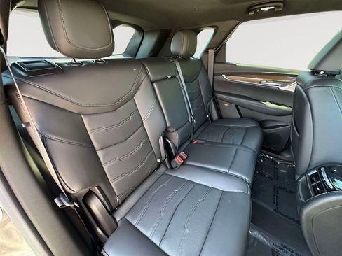 Used 2024 Cadillac XT5 Premium Luxury w/ Platinum Package AWD/4WD image 30