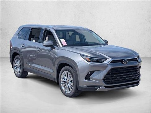 New 2026 Toyota Grand Highlander AWD image 7