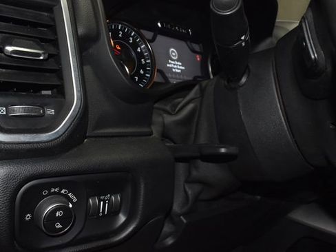 Certified 2019 RAM 1500 Big Horn AWD/4WD image 30