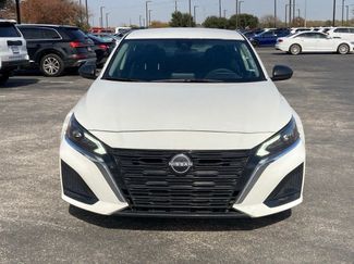 Used 2025 Nissan Altima 2.5 SV video 2