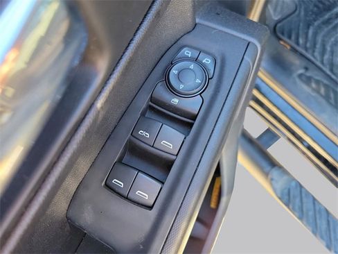 Used 2024 Chevrolet Silverado 1500 Custom image 14