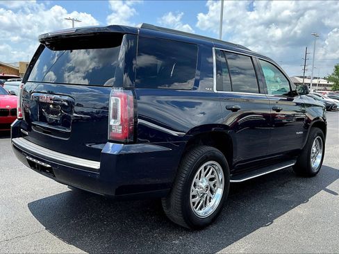 Used 2018 GMC Yukon SLT w/ Open Road Package AWD/4WD image 6