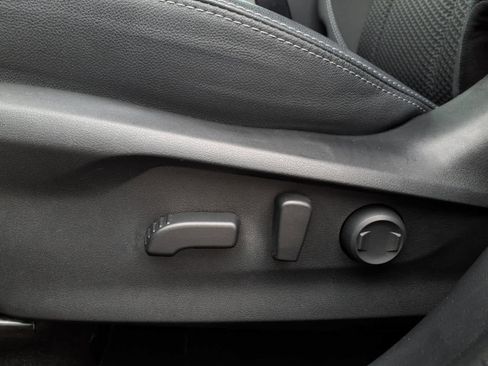 Used 2022 Subaru Forester Premium w/ Popular Package #2 image 31