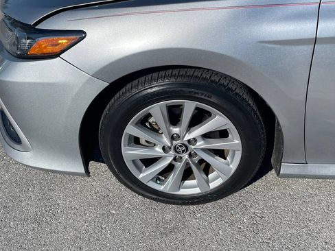 Used 2022 Toyota Camry LE FWD image 29