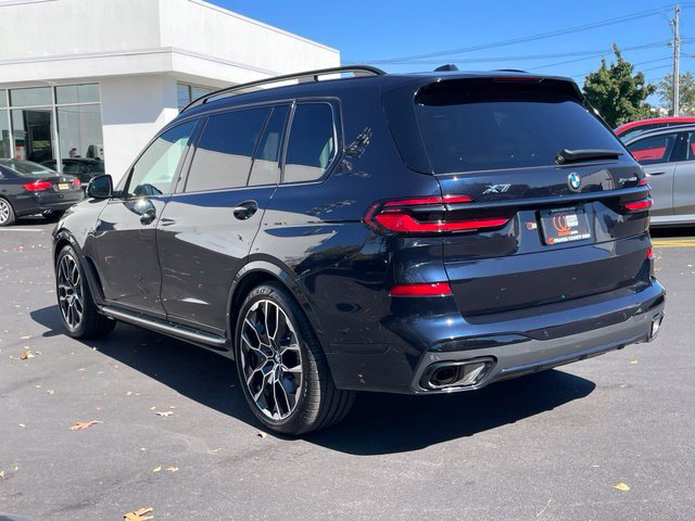 Used 2024 BMW X7 xDrive40i w/ Executive Package AWD/4WD image 5