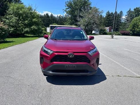 Used 2023 Toyota RAV4 XLE w/ Convenience Package AWD/4WD image 8