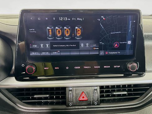Used 2022 Kia Forte GT-Line FWD image 17