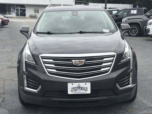 Used 2017 Cadillac XT5 Luxury w/ Driver Awareness Package FWD image 2