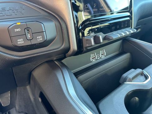New 2026 RAM 2500 Big Horn AWD/4WD image 21