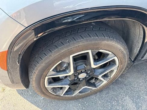 Used 2026 Chevrolet Traverse High Country w/ LPO, Floor Liner Package AWD/4WD image 13