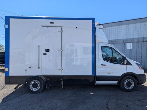 Used 2023 Ford Transit 350 w/ Upfitter Package RWD image 5