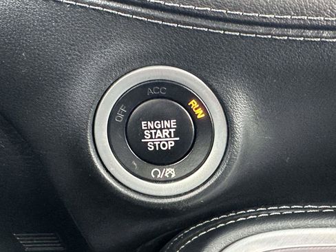 Used 2022 Dodge Challenger R/T w/ Plus Package RWD image 28
