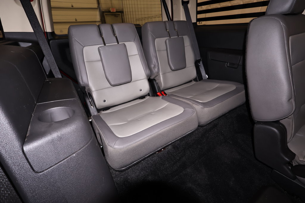 Used 2019 Ford Flex SEL w/ Equipment Group 202A AWD/4WD image 19