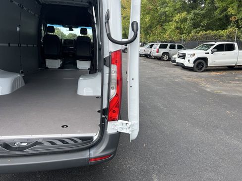 New 2025 Mercedes-Benz Sprinter 3500 image 43