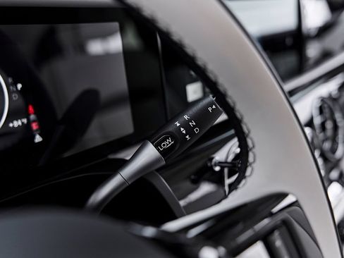 Used 2026 Rolls-Royce Ghost AWD/4WD image 87