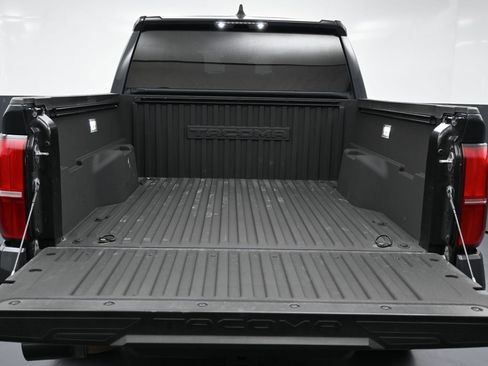 Used 2024 Toyota Tacoma TRD Sport image 13